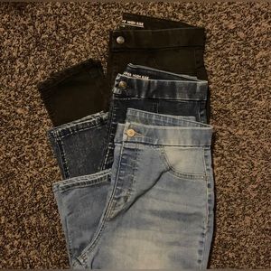 No Boundaries junior curvy jeans